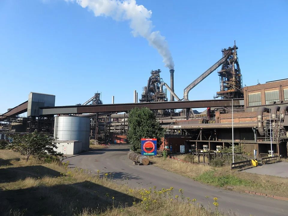 Blast furnaces and industrial structures at Scunthorpe Steelworks